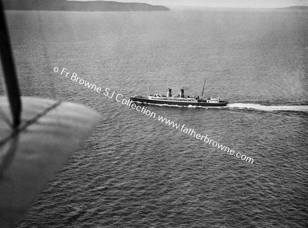 MAIL BOAT LEAVING EMIGRANT